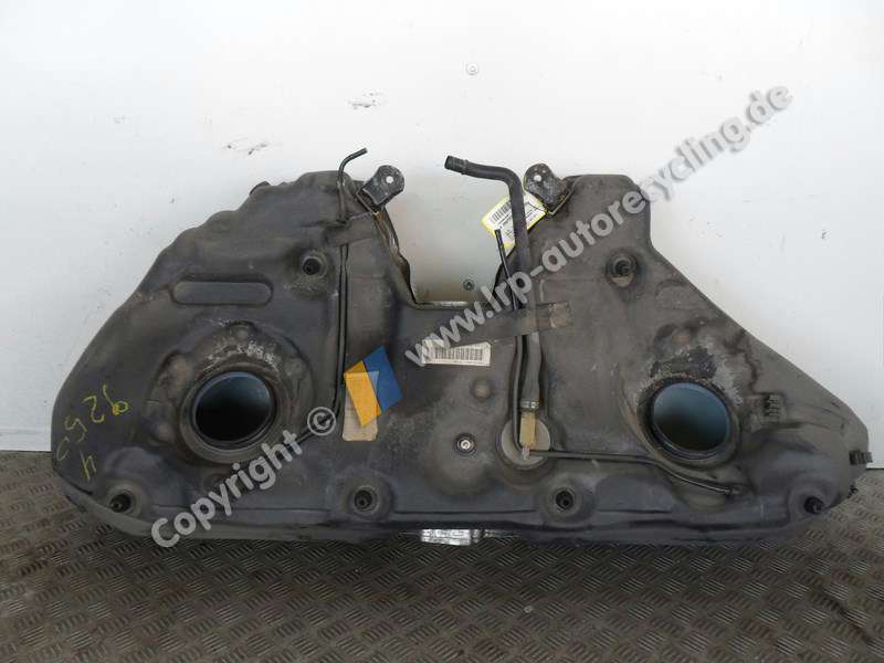 Mercedes Benz S211 BJ2003 Tank Kraftstoffbehälter A2114701901 KOMBI Benzin